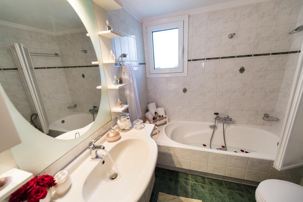 Villa Marilia Tsoukaladhes Ngoại thất bức ảnh