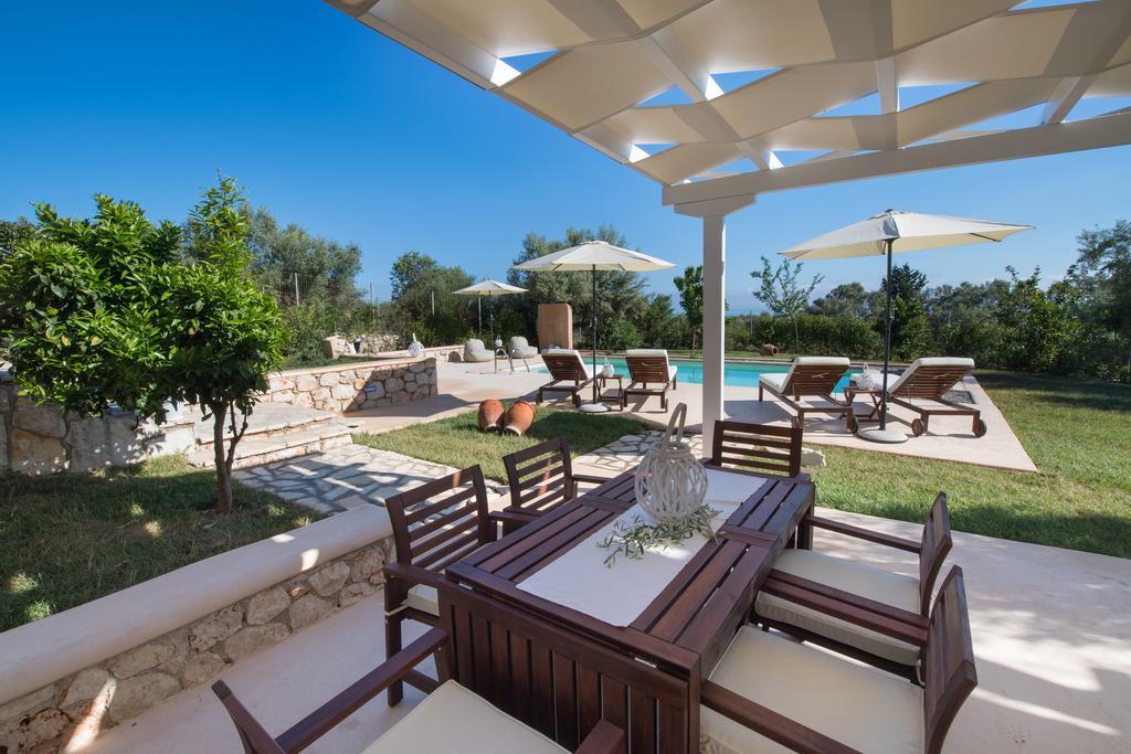 Villa Marilia Tsoukaladhes Ngoại thất bức ảnh